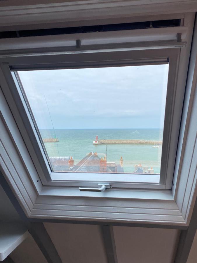 La Maison Bleue Port-en-Bessin-Huppain Eksteriør bilde